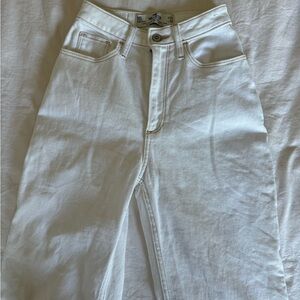 Women’s Hollister White Straight Leg Jeans